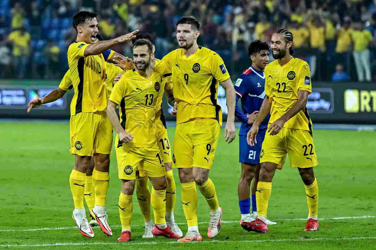 Malaysia bị mất niềm tin sau bê bối nhập tịch