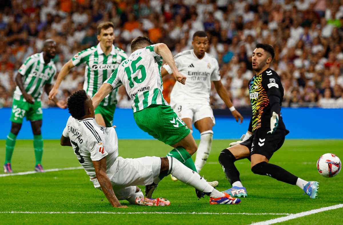 Soi Kèo Real Madrid Vs Real Betis 22h15 04/01 - Vòng 18 La Liga 3 Real Madrid không có được đội hình mạnh nhất