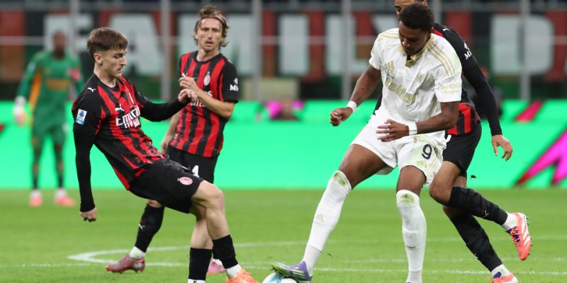 Pisa vs AC Milan đều không muốn mất điểm